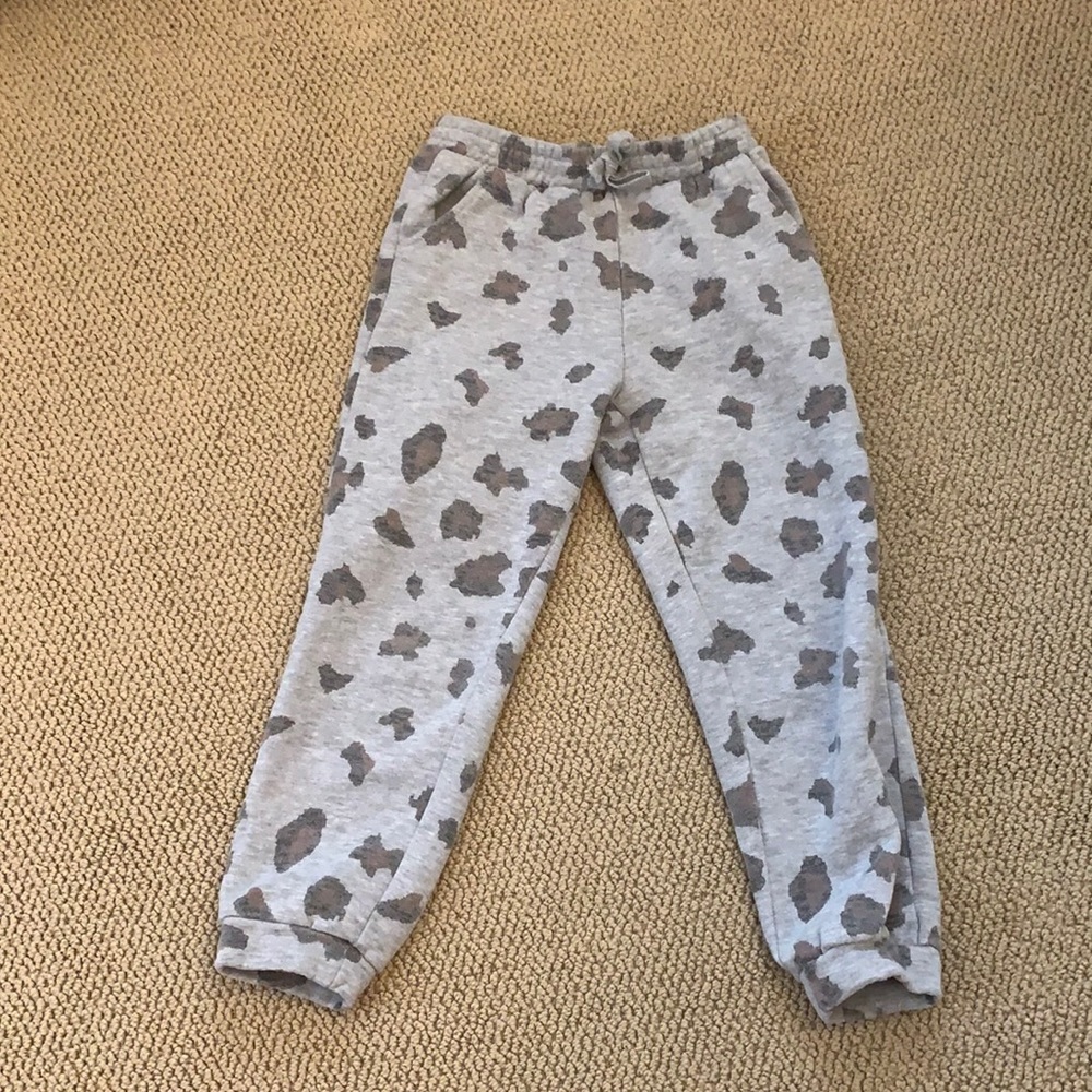 Cute cheetah sweatpants!!!
